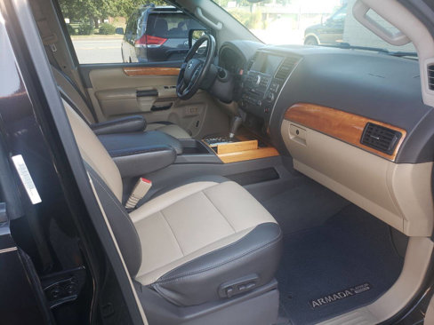 Used 2013 Nissan Armada Platinum w/ Platinum Reserve Pkg image 9
