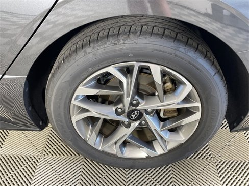 Certified 2021 Hyundai Sonata SEL image 19