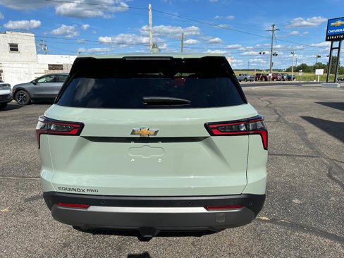 New 2026 Chevrolet Equinox LT w/ Convenience Package II image 4