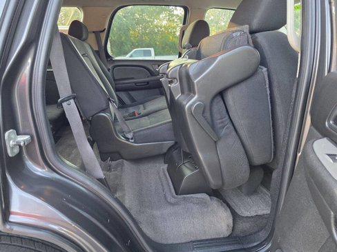 Used 2010 Chevrolet Tahoe LS image 32