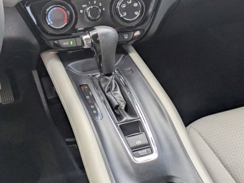 Used 2019 Honda HR-V LX image 14