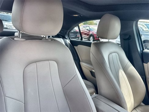 Used 2021 Mercedes-Benz A 220 4MATIC image 25
