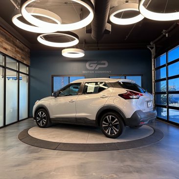 Used 2019 Nissan Kicks SV image 5