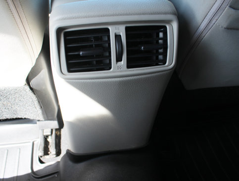 Used 2019 Nissan Rogue Sport SV image 36