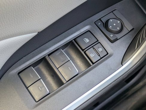 New 2025 Toyota RAV4 XLE image 27