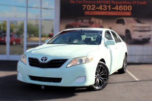 Used 2011 Toyota Camry image 2
