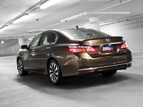 Certified 2017 Honda Accord Hybrid Sedan image 5