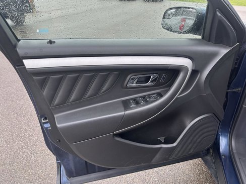 Used 2017 Ford Taurus SEL w/ Equipment Group 201A image 16