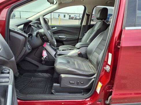 Used 2016 Ford Escape SE w/ SE Chrome Package image 5