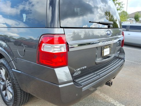 Used 2017 Ford Expedition EL Limited w/ Equipment Group 301A image 13