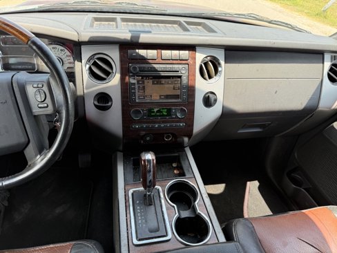 Used 2007 Ford Expedition EL Limited image 11