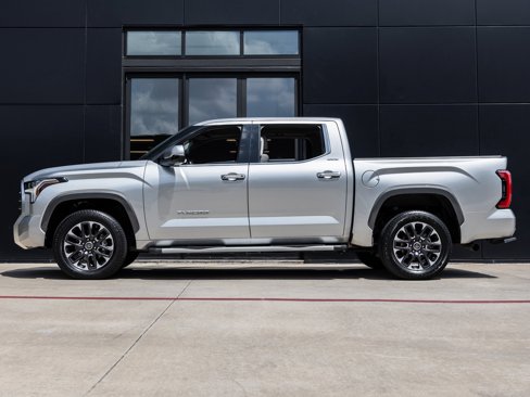 Used 2023 Toyota Tundra Limited image 9