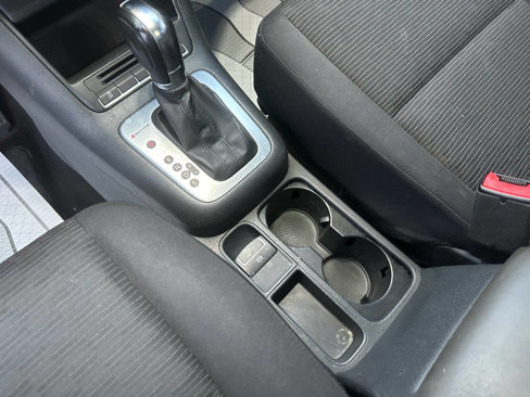 Used 2014 Volkswagen Tiguan S image 28