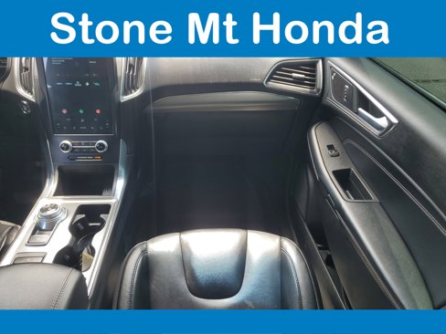 Used 2022 Ford Edge Titanium image 18