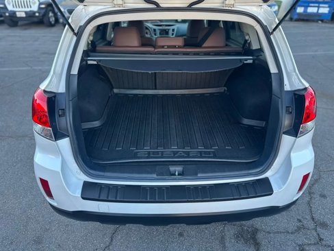 Used 2013 Subaru Outback 2.5i Limited image 31