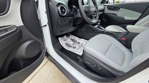 Used 2023 Hyundai Kona SEL image 22