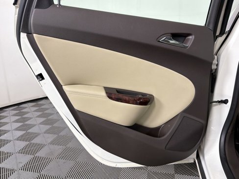 Used 2013 Buick Verano image 18