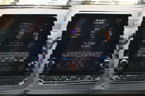 Used 2023 Nissan Rogue SV image 28