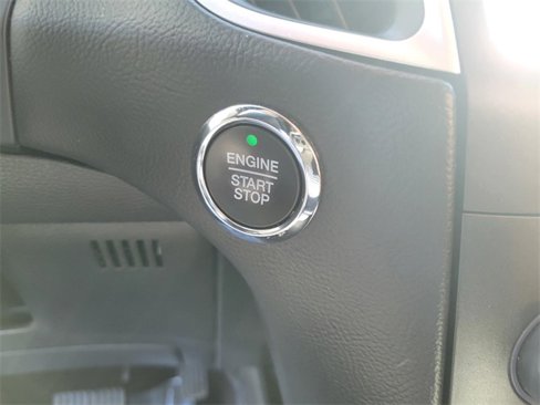 Used 2020 Ford Edge SEL w/ Cold Weather Package image 24