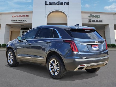 Used 2020 Cadillac XT5 Premium Luxury image 4