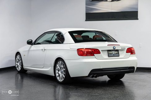 Used 2013 BMW 328i Convertible image 24