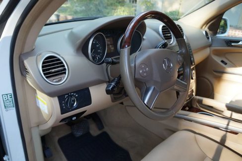 Used 2010 Mercedes-Benz ML 350 2WD image 14
