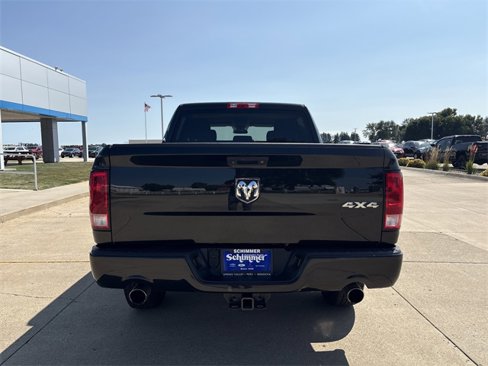Used 2018 RAM 1500 Express image 8