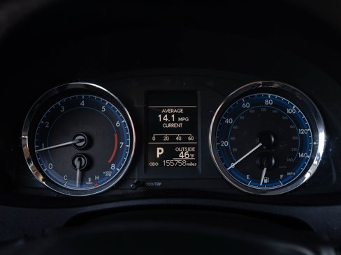 Used 2018 Toyota Corolla LE image 34