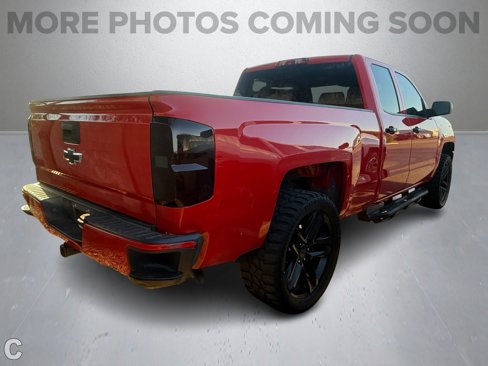 Used 2018 Chevrolet Silverado 1500 Custom w/ Custom Value Package image 4