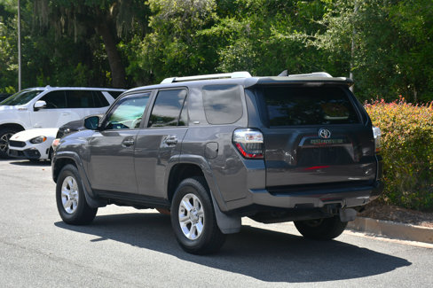 Used 2016 Toyota 4Runner SR5 image 3