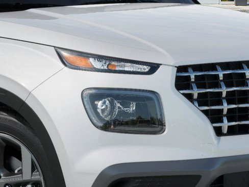 New 2025 Hyundai Venue Limited image 9