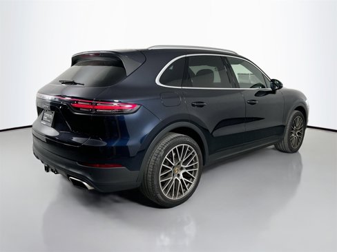 Certified 2023 Porsche Cayenne image 7