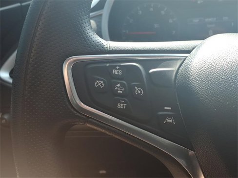 Used 2022 Chevrolet Malibu LT image 15