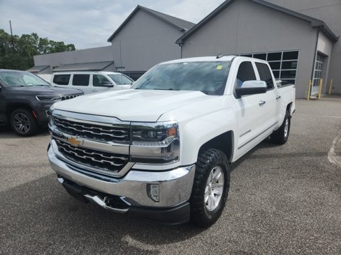 Used 2018 Chevrolet Silverado 1500 LTZ image 5