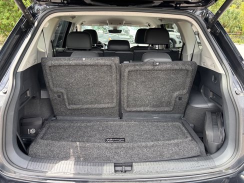 Used 2022 Volkswagen Tiguan SE image 19
