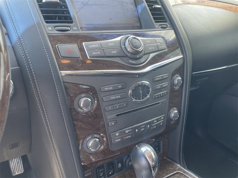 Used 2015 INFINITI QX80 Luxe w/ 22" Wheel Package image 22
