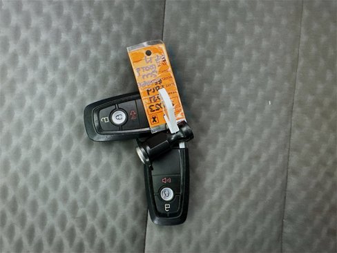 Used 2021 Ford Escape SE image 31