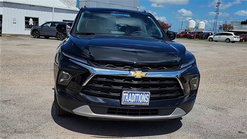 Certified 2023 Chevrolet Blazer LT w/ Convenience Package image 3