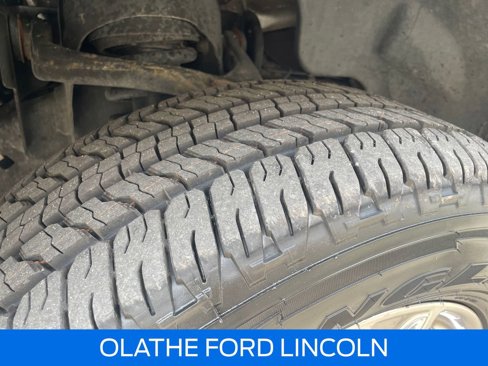 Used 2015 Ford F150 Lariat w/ Equipment Group 502A Luxury image 31