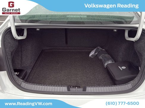 Certified 2024 Volkswagen Jetta Sport image 25