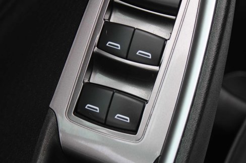Used 2023 Chevrolet Malibu LS image 19