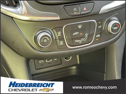 Used 2022 Chevrolet Equinox LT image 27