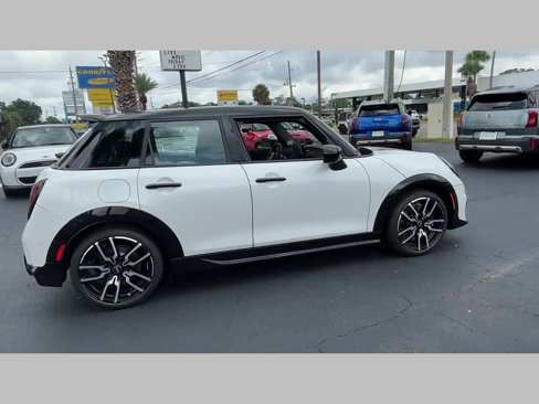 New 2025 MINI Cooper S image 25