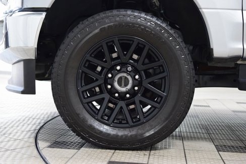Used 2020 Ford F250 XLT w/ XLT Premium Package image 21