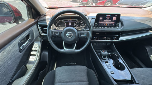Used 2023 Nissan Rogue SV image 22
