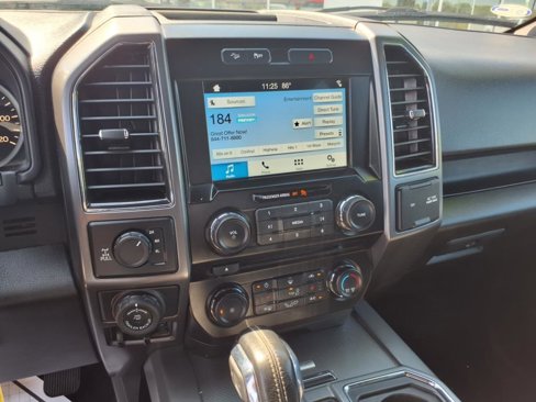 Used 2017 Ford F150 XLT image 19