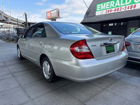 Used 2003 Toyota Camry LE image 6