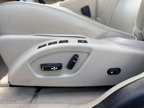 Used 2015 Volvo XC60 T6 w/ Protection Package image 30