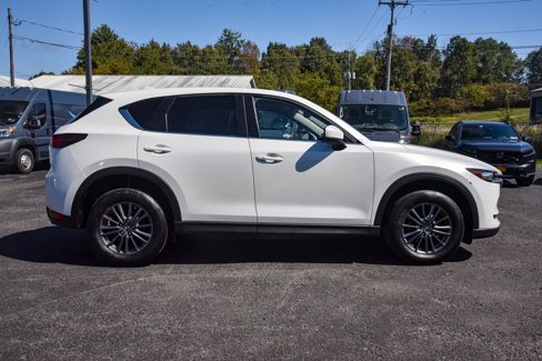 Used 2019 MAZDA CX-5 Touring image 2