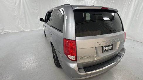 Used 2018 Dodge Grand Caravan GT image 5